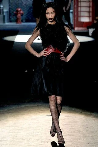 Look 30